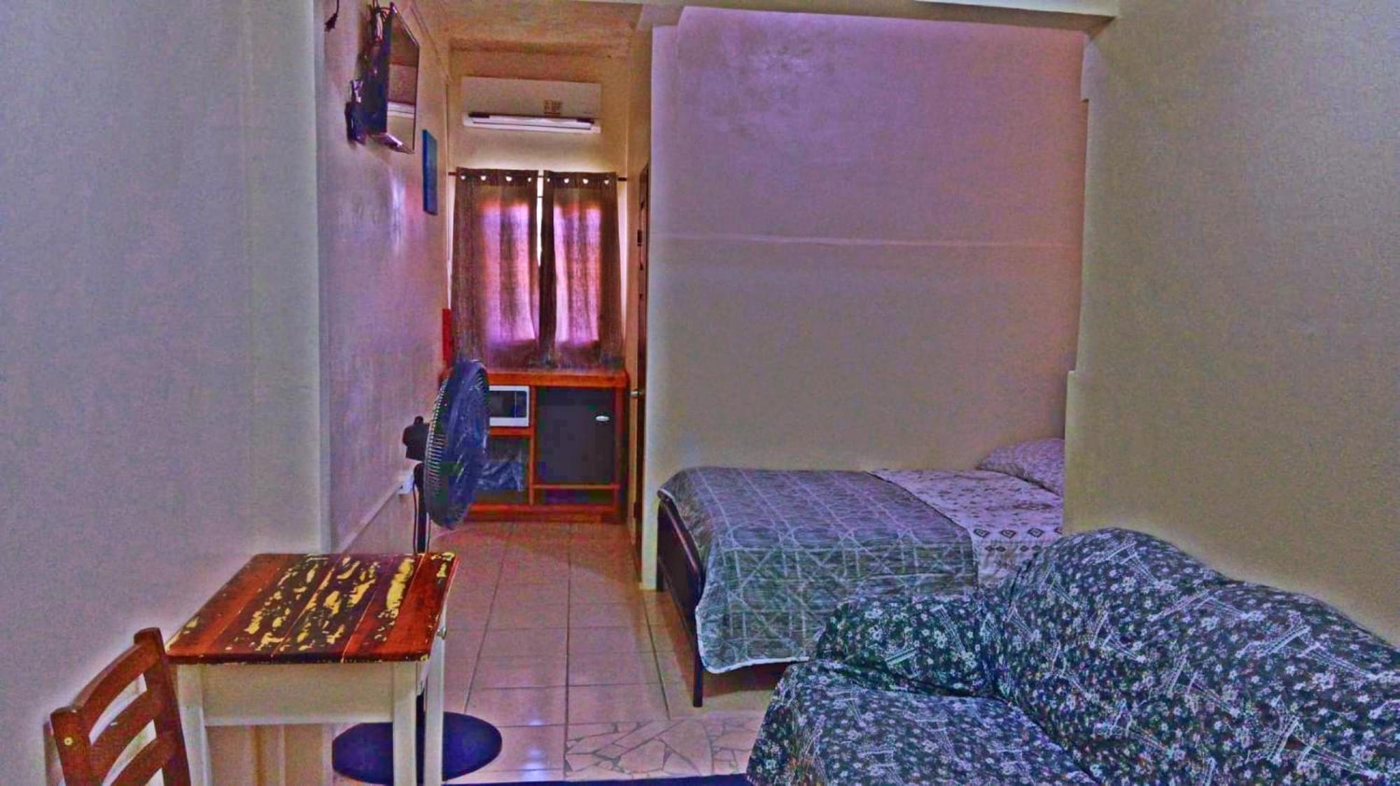 Maxroomz San Ignacio Luaran gambar